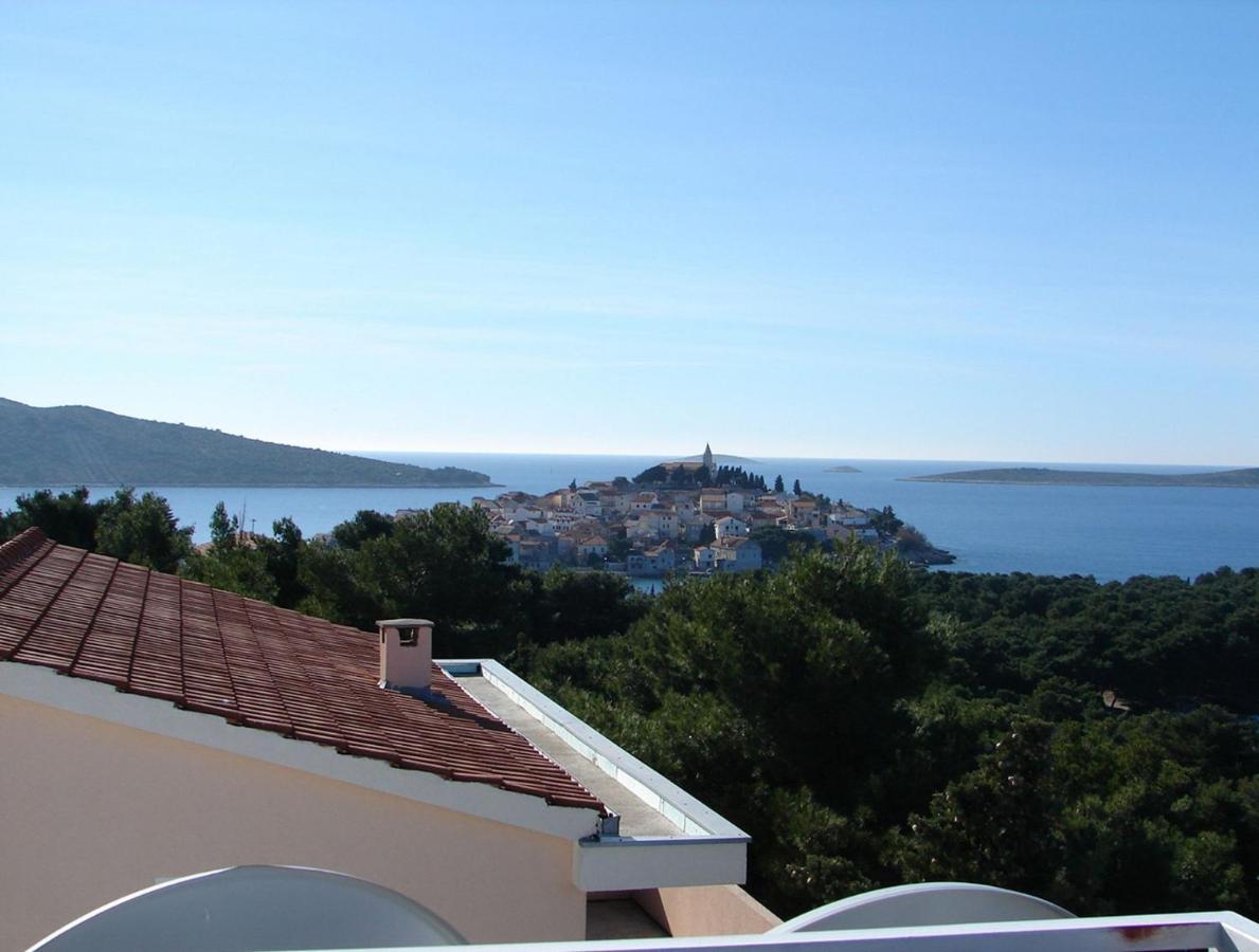 Primošten Apartments And Rooms Mirja-Parking المظهر الخارجي الصورة
