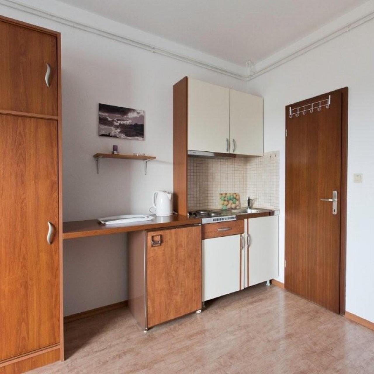 Primošten Apartments And Rooms Mirja-Parking المظهر الخارجي الصورة